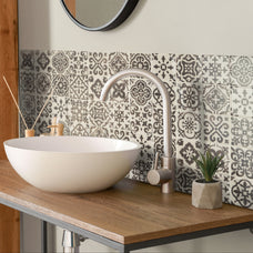 Kitchen peel and stick backsplash tile Vintage black and white Smart Tiles