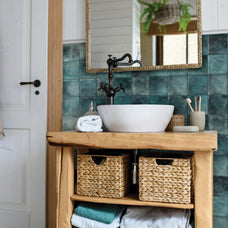Bathroom peel and stick backsplash tile Zellige turquoise Smart Tiles
